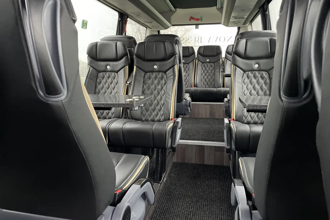 luxury minibus 